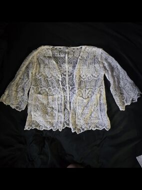 White Lace Floral Embroidery Cardigan